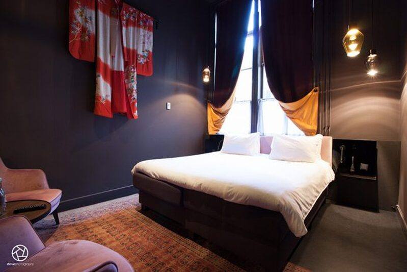 Rooms and suites at Golden Butte